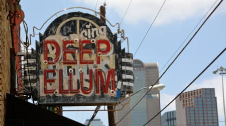 Deep Ellum Sign