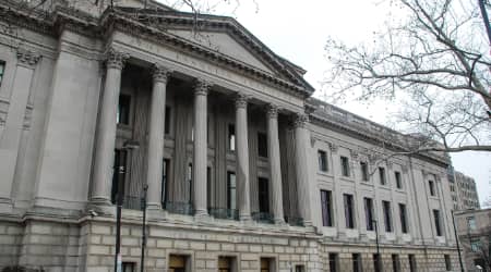 Exterior of the Franklin Institute