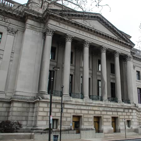 Exterior of the Franklin Institute