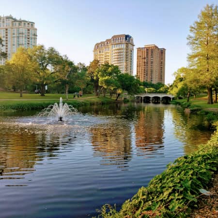 Fountain on Katy Trail